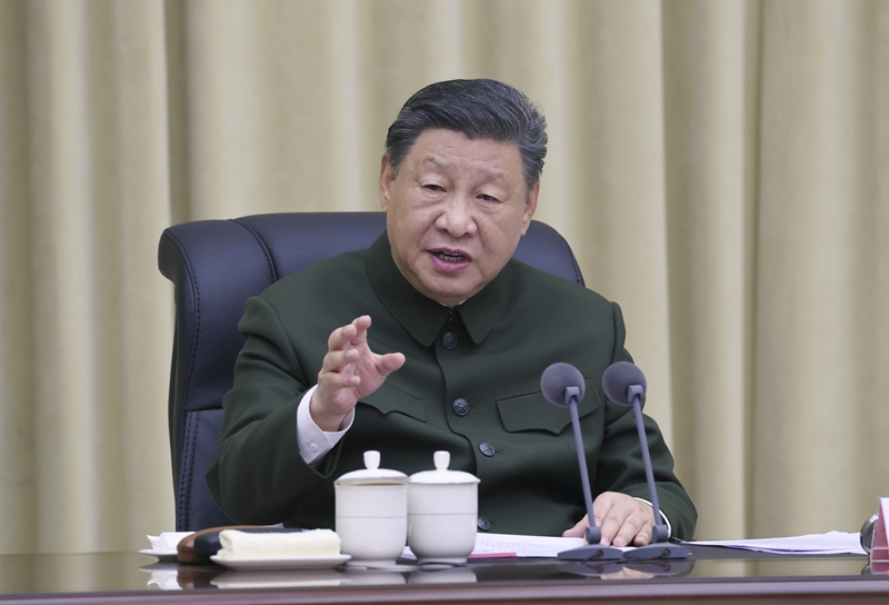 习近平视察信息支援部队(1)XxjpsgC007210_20241205_PEPFN0A001.JPG